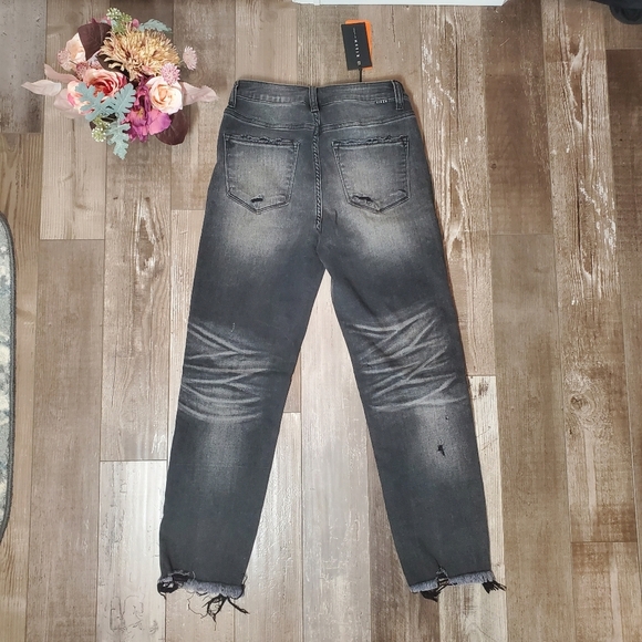 NWT RISEN JEANS Distressed High-Rise Relaxed Fit Women's Jeans Size 7/28 Black - Picture 13 of 16